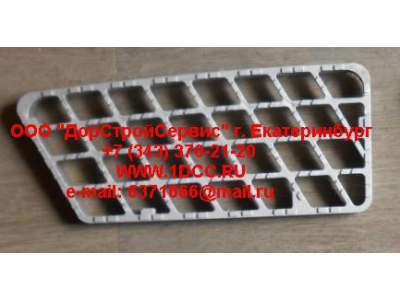 Подножка алюминиевая средняя правая SH F3000 SHAANXI / Shacman (ШАНКСИ / Шакман) DZ13241240314 фото 1 Челябинск