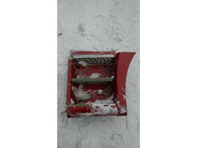 Корпус подножки левый в сборе SH F3000 тягач красный SHAANXI / Shacman (ШАНКСИ / Шакман) DZ13241240411 фото 1 Челябинск